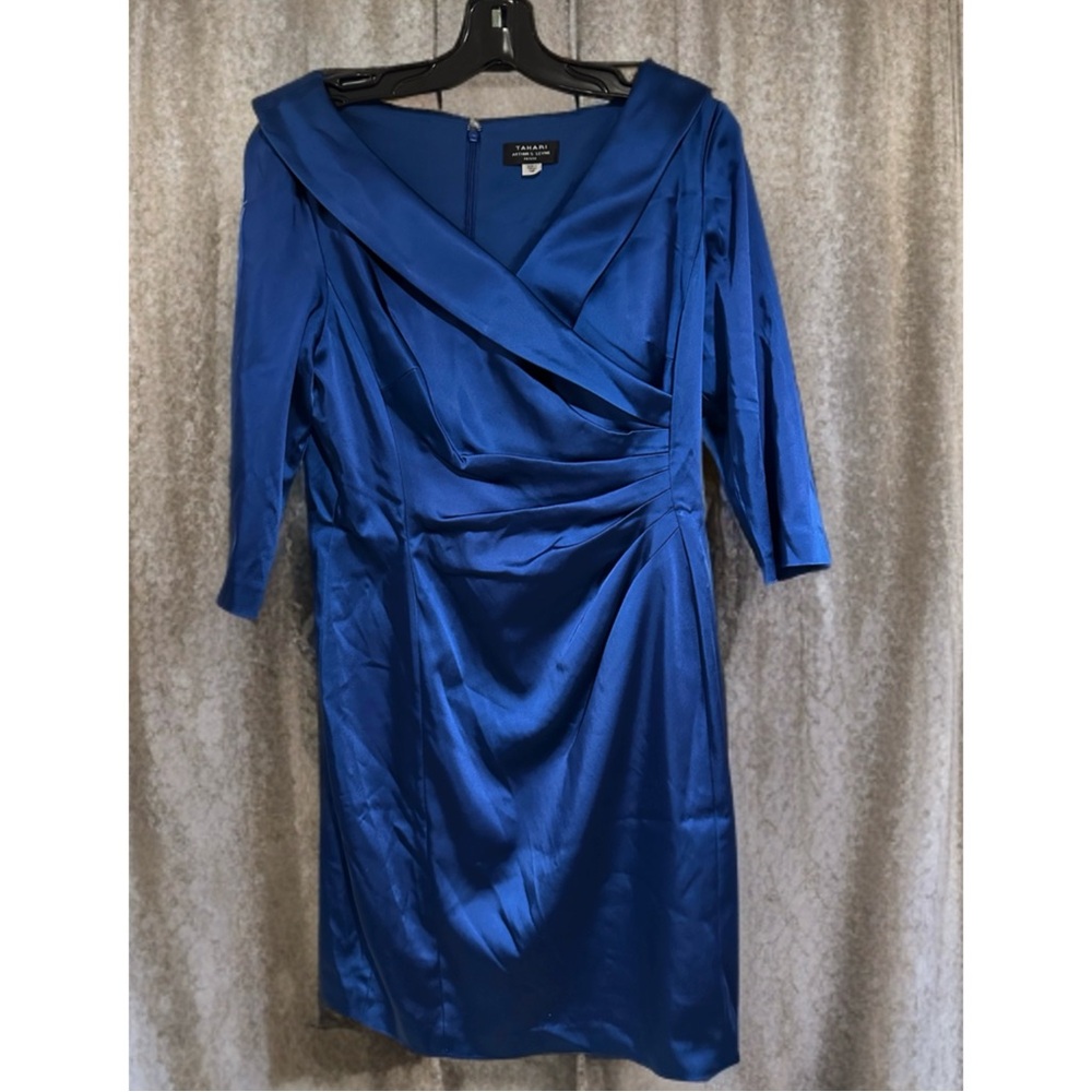 TAHARI Women’s Satin Sheath Dress.